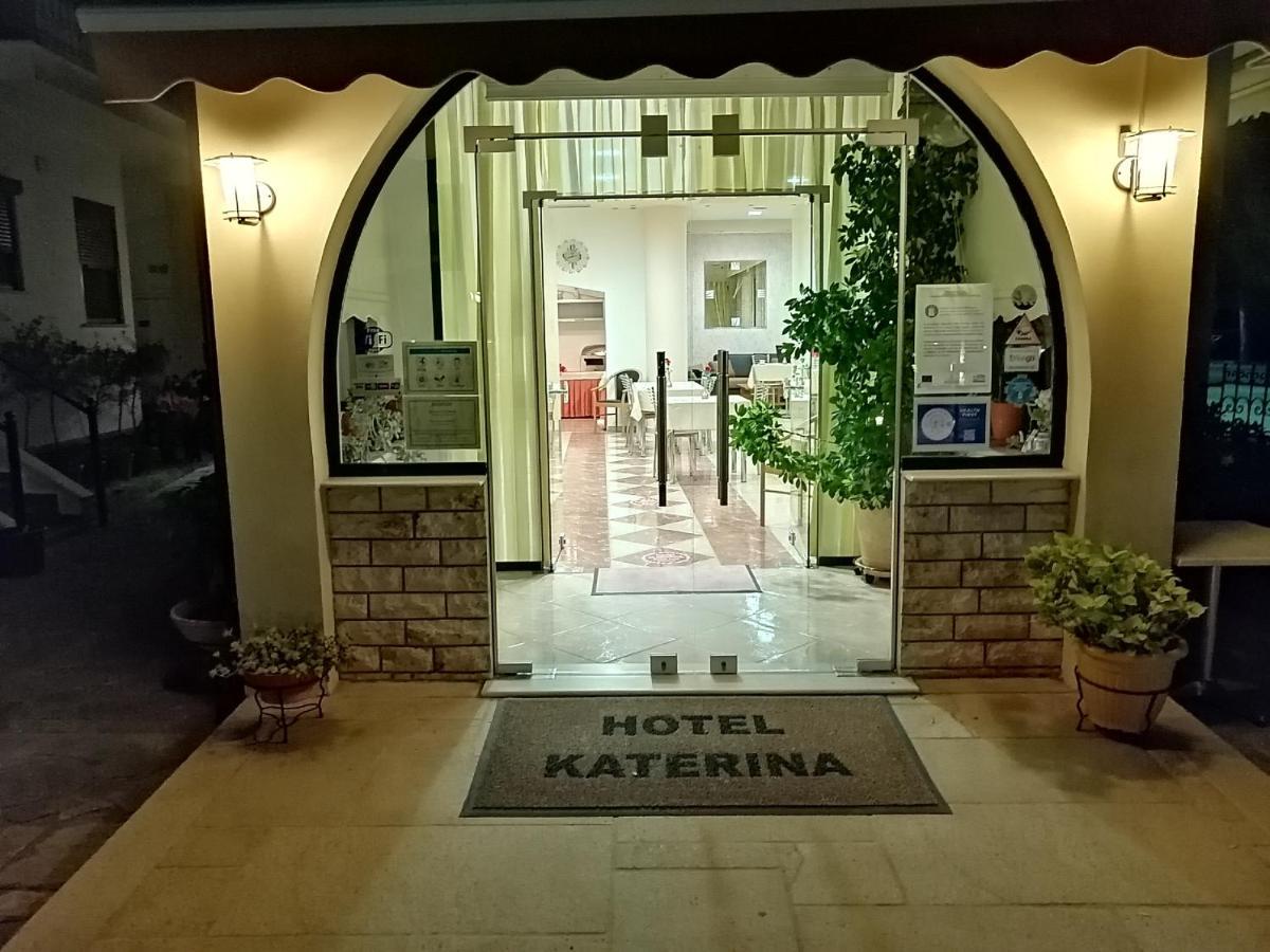 Hotel Katerina Keramoti  Exterior photo